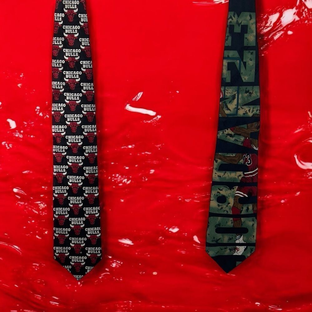 Lot Michael Jordan X Bugatchi Vintage silk Neck Tie Jordan 23 AND vtg BULLS tie
